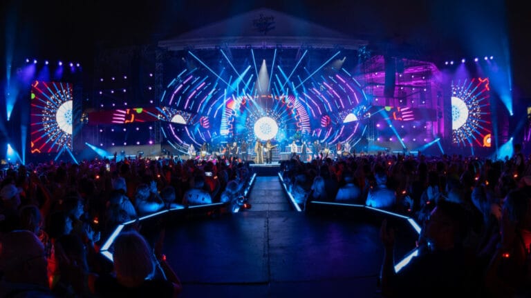 Gagnez un Voyage pour Deux à la SuperFrancoFête 2026